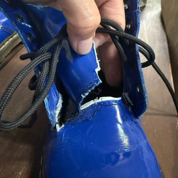 Dr. Martens Blue Patent Leather Combat Boots Sz 6 (UMRZWP) - Picture 7 of 8